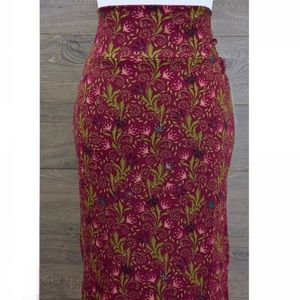 BERRY Pencil skirt Lularoe Cassie